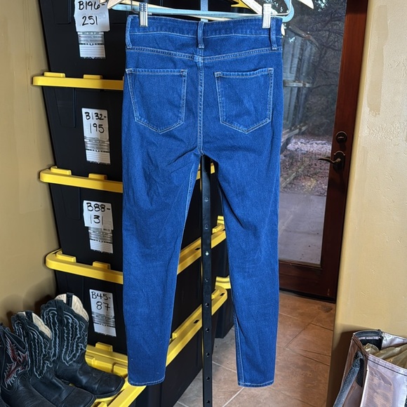 Old Navy Rockstar 24/7 Sculpt High Rise Super Skinny Jeans Dark Wash Size 2 - Picture 7 of 8